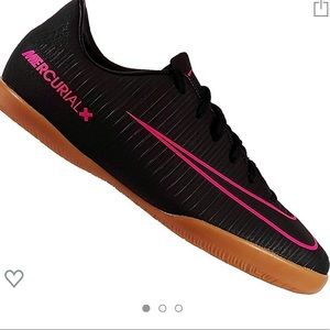 mercurial indoor cleats